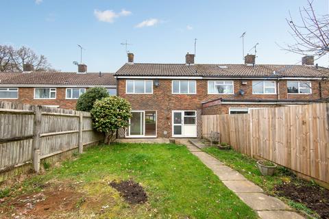 undefined, Savernake Walk, Crawley RH10