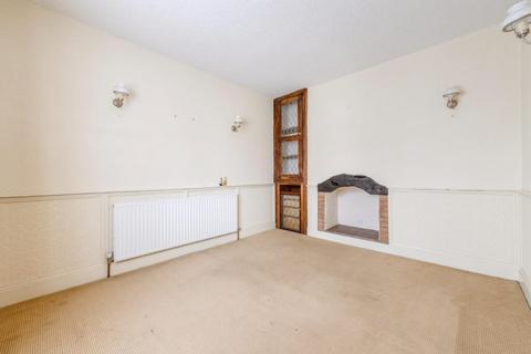 undefined, Broadway, Shifnal