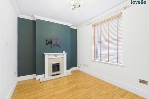 undefined, Henley Street, Lincoln