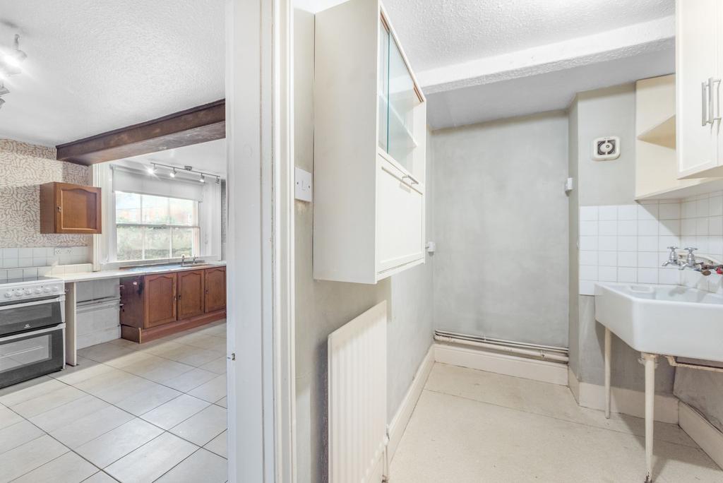 Kitchen/Utility