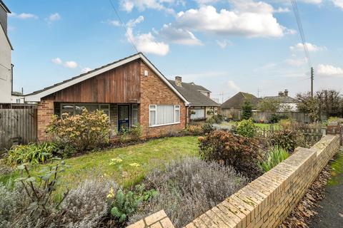 2 bedroom detached house for sale - Top Dartford Road, Hextable, Swanley