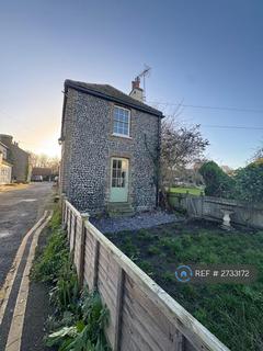 3 bedroom detached house to rent, Trinity Square, Broadstairs, CT10