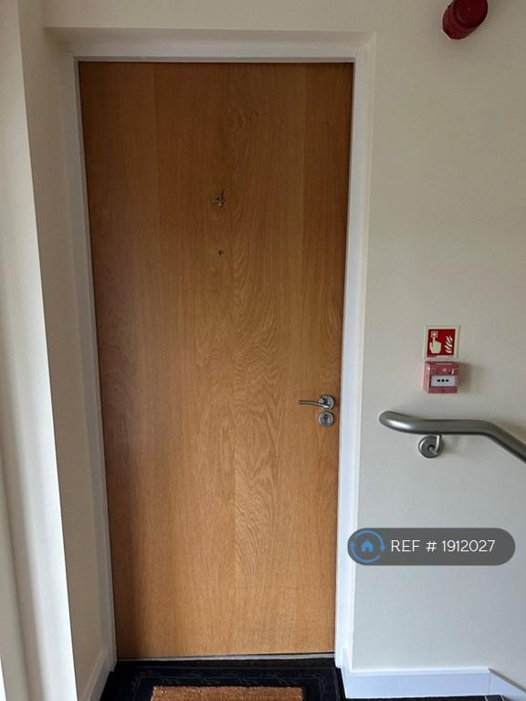 Flat Entrance