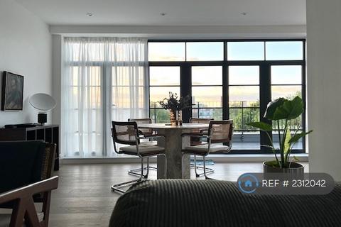 undefined, Osborn Street, London, E1