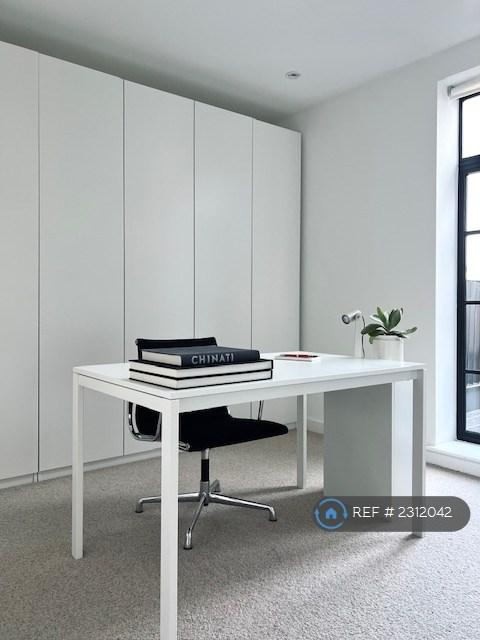 14. Home Office