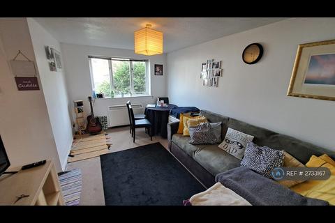1 bedroom flat to rent, Lewisham, London, SE8