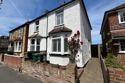 2 bedroom semi-detached house for sale, Guildford Street, Staines-upon-Thames, TW18