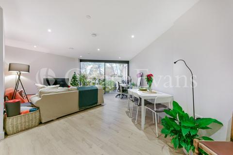1 bedroom flat for sale, Churchyard Row, Elephant & Castle, London, SE11