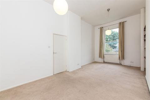 undefined, Belsize Grove, London, NW3