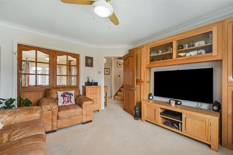undefined, Churchfields, Winchester SO21