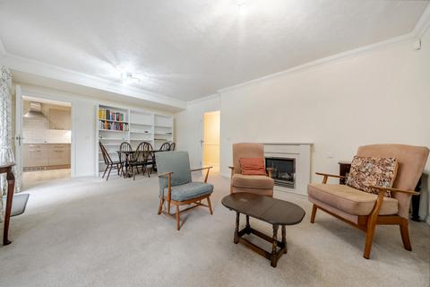 2 bedroom apartment for sale, Footscray Road, Eltham