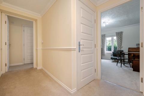 2 bedroom apartment for sale, Footscray Road, Eltham