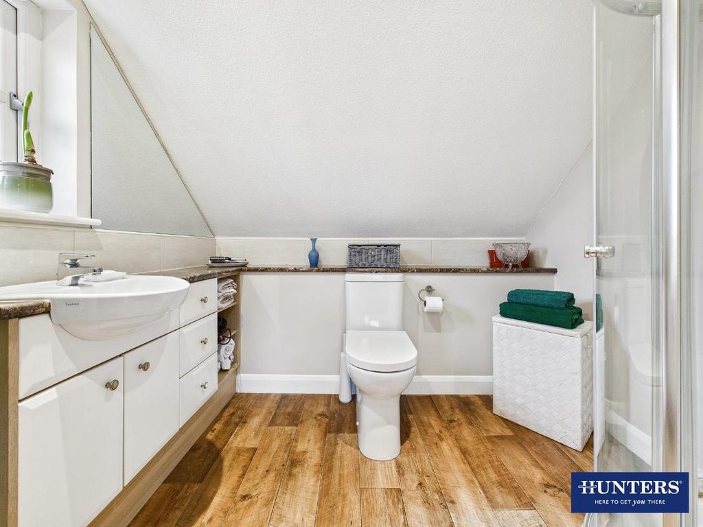 Master En-Suite