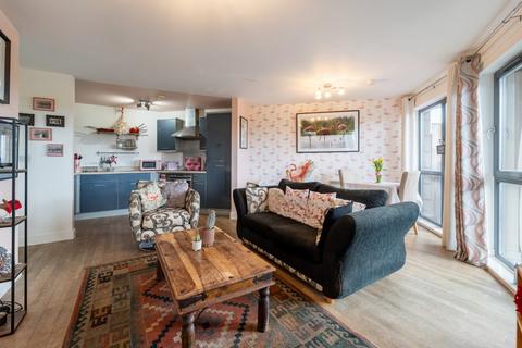 2 bedroom flat for sale, Harry Zeital Way, London, E5