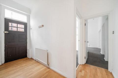 2 bedroom flat for sale, Fitzjohns Avenue,  Hampstead,  NW3,  NW3