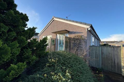 2 bedroom detached bungalow for sale, 2 Sladeburn Drive, Northallerton