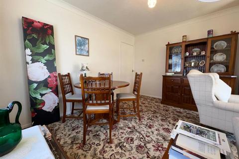 2 bedroom detached bungalow for sale, 2 Sladeburn Drive, Northallerton