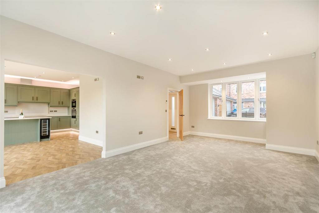 8673458-interior12.jpg