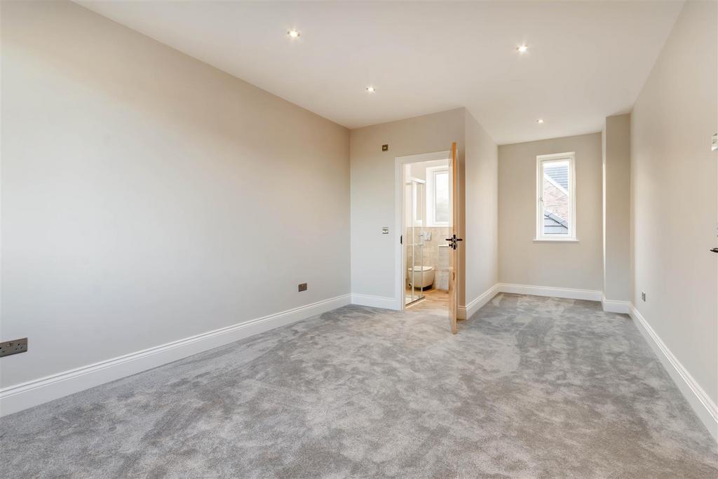 8672135-interior19.jpg