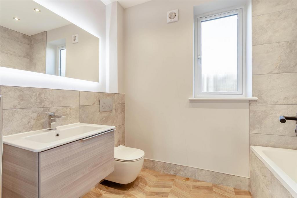 8672135-interior12.jpg