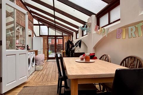 undefined, Stroud Road, Gloucester GL1