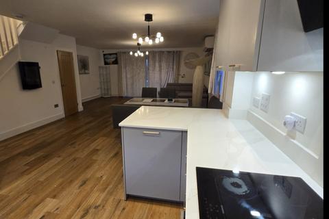 undefined, Mill Lane, Wokingham RG41
