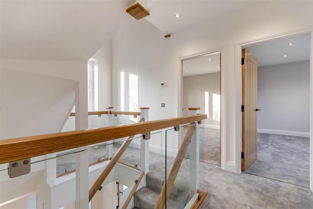 8672135-interior15.jpg