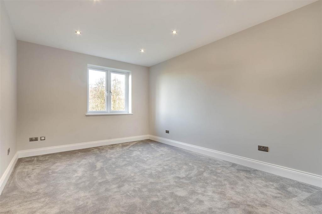 8672135-interior17.jpg