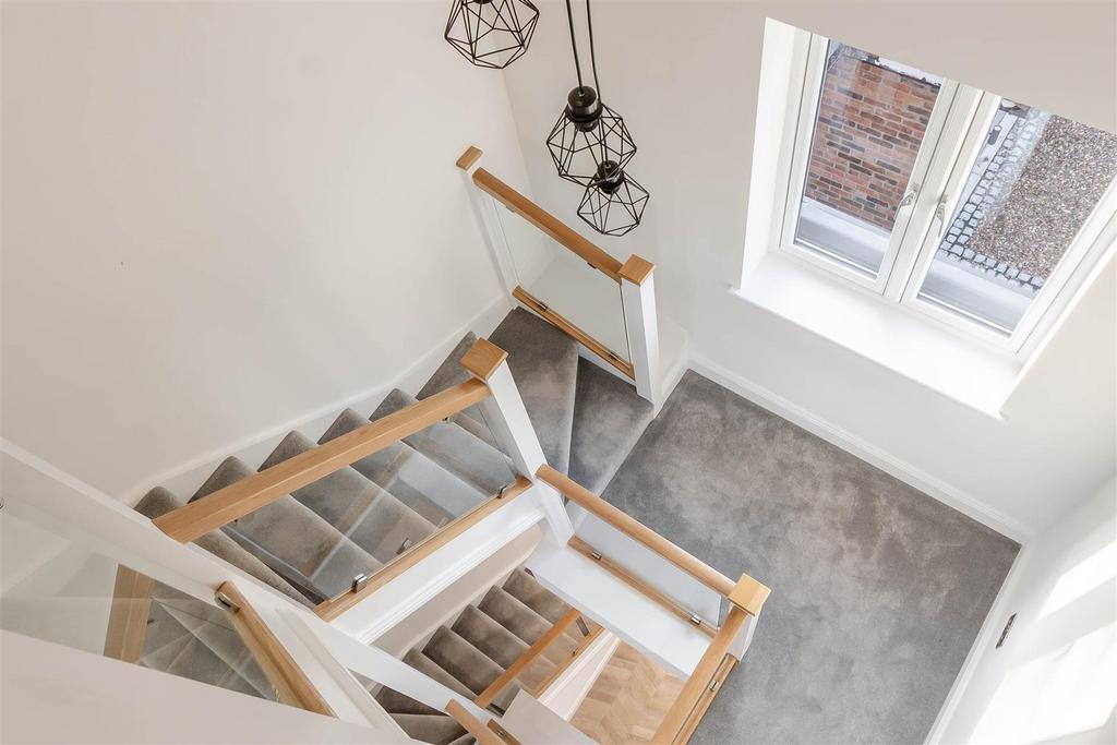 8672135-interior27.jpg