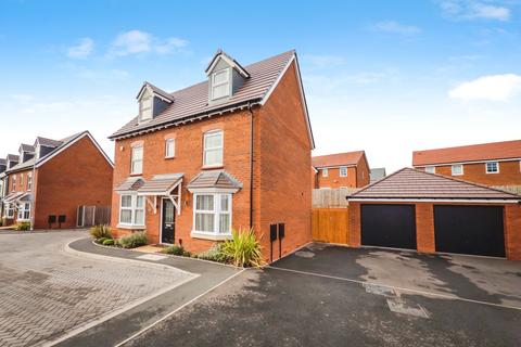 4 bedroom detached house for sale, Jackson Drive, Telford TF4