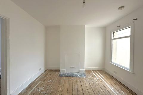 2 bedroom terraced house for sale, Sun Road, Swanscombe, Kent, DA10