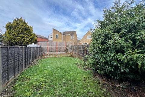 2 bedroom end of terrace house for sale, Harrington Road, Desborough, Kettering