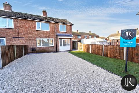 3 bedroom semi-detached house for sale, Woodshoot Avenue, Rugeley WS15