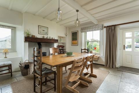 4 bedroom detached house for sale, Harrogate HG3 5SY