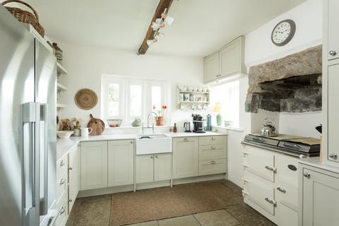 4 bedroom detached house for sale, Harrogate HG3 5SY