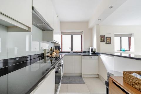 2 bedroom flat for sale, Danes Court,  St Johns Wood,  NW8