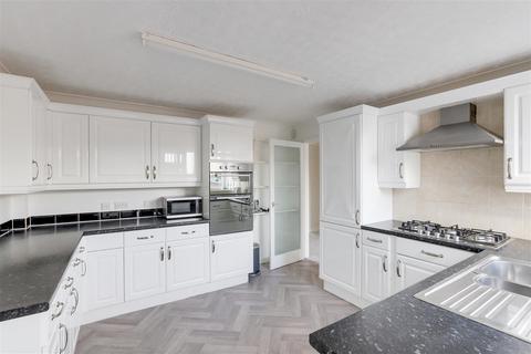 3 bedroom detached bungalow for sale, Heath Gardens, Breaston DE72