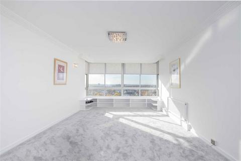 3 bedroom flat to rent, Cambridge Square, London W2