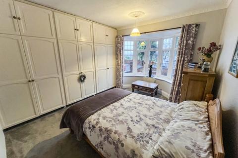 4 bedroom bungalow for sale, Moira Road, Swadlincote DE11