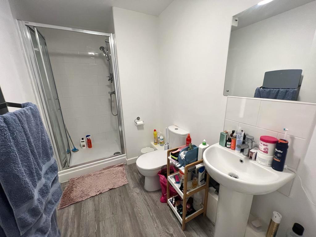 Bathroom.jpeg
