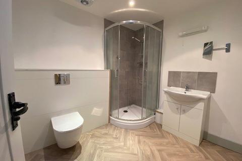 2 bedroom maisonette to rent, High Street, Headcorn, Ashford, Kent, TN27