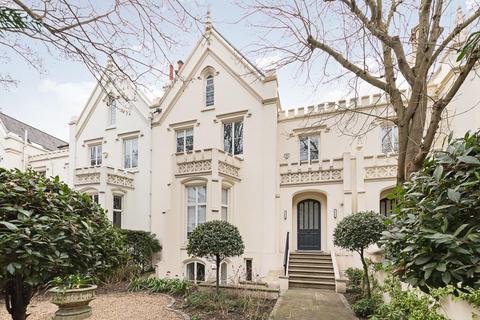 6 bedroom terraced house to rent, Addison Road, Holland Park, London, W14