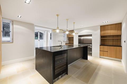 6 bedroom terraced house to rent, Addison Road, Holland Park, London, W14