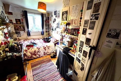 undefined, Pennington Court, Leeds LS6