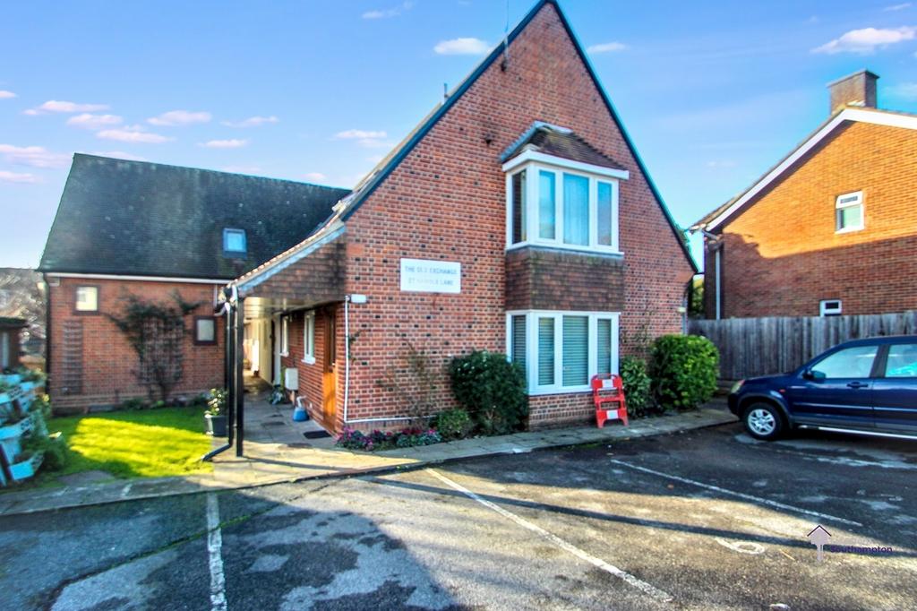1 bedroom maisonette