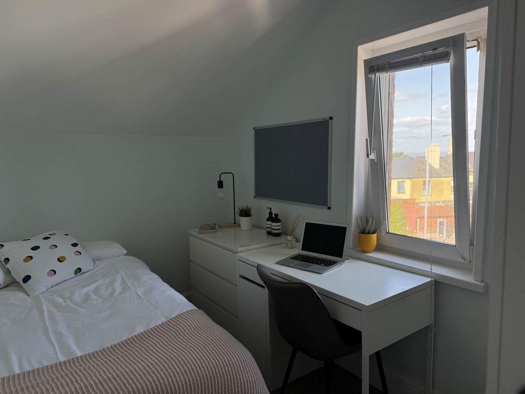 Room 5