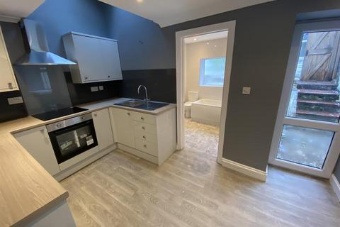 3 bedroom terraced house for sale, Long Row, Felinfoel, Llanelli