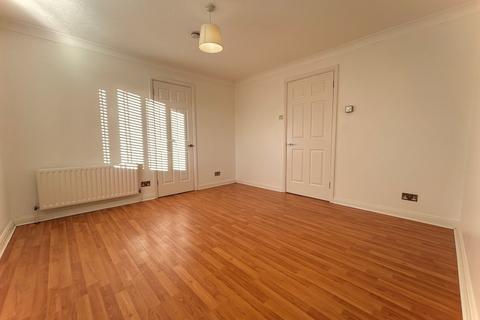 undefined, Kirk Rise, Sutton SM1