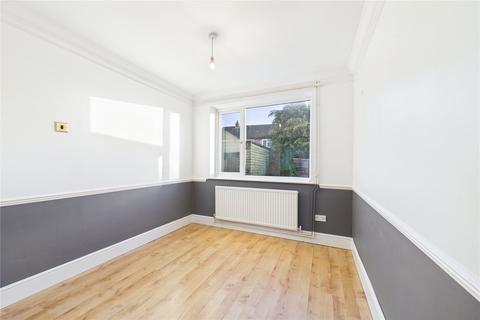 3 bedroom semi-detached house to rent, Hone Hill, Sandhurst, Berkshire, GU47