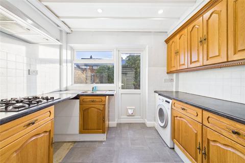 3 bedroom semi-detached house to rent, Hone Hill, Sandhurst, Berkshire, GU47